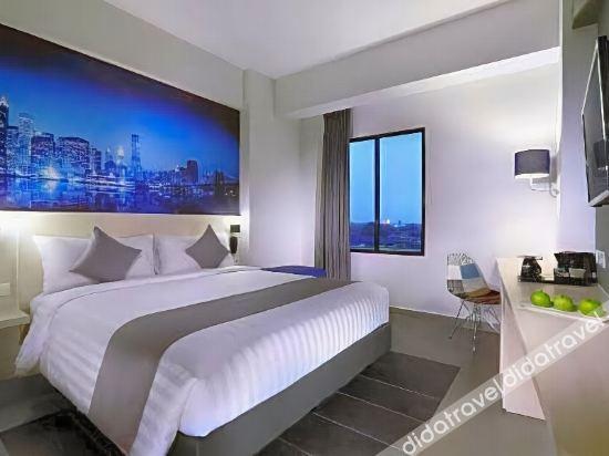 Hotel Neo+ Kebayoran Джакарта Экстерьер фото